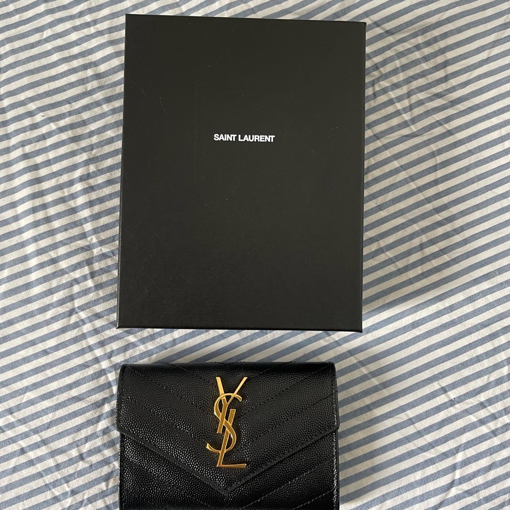 YSL Saint Laurent Coin Purse - Picture 12 of 12